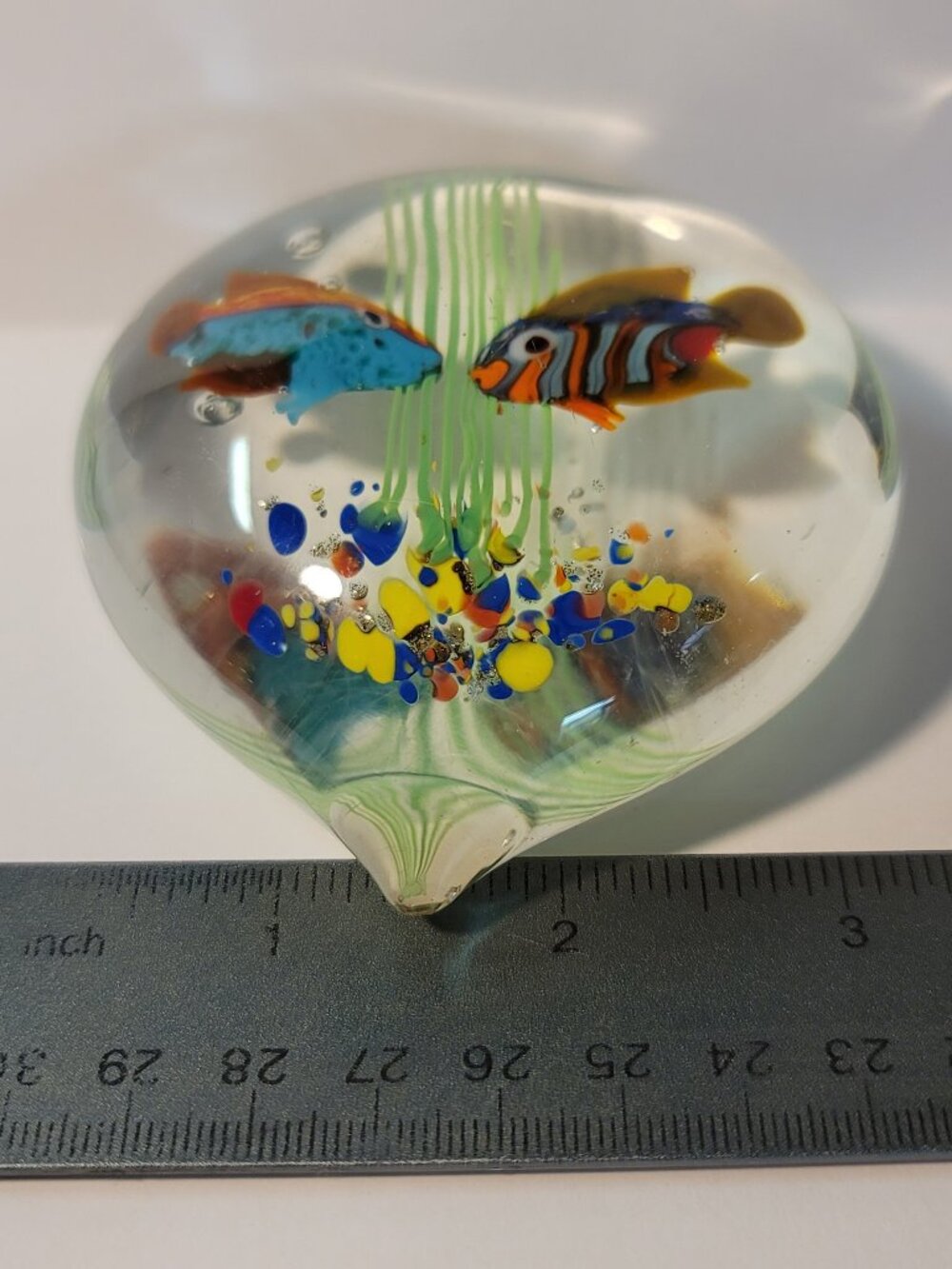 Vintage Murano Glass Aquarium Heart Shaped Paperweight - Picture 9 of 11